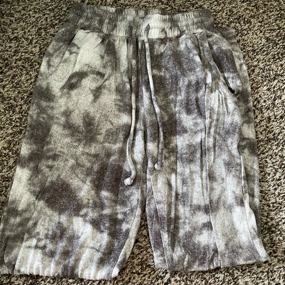 Aeropostale Joggers - Picture 3 of 4